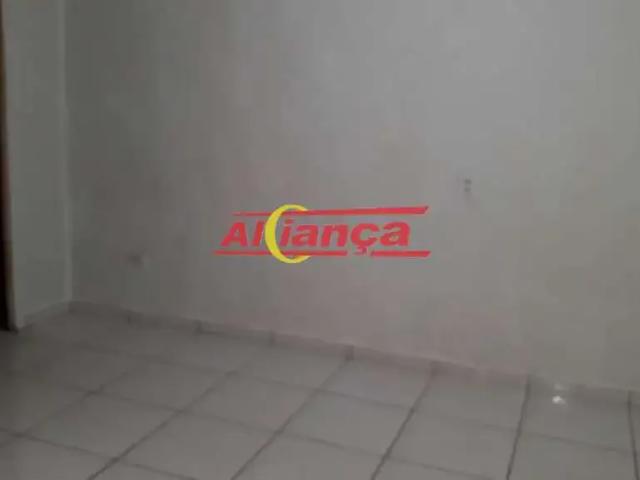 Casa / Sobrado para Venda em Guarulhos/SP Parque Jurema 4 Quartos