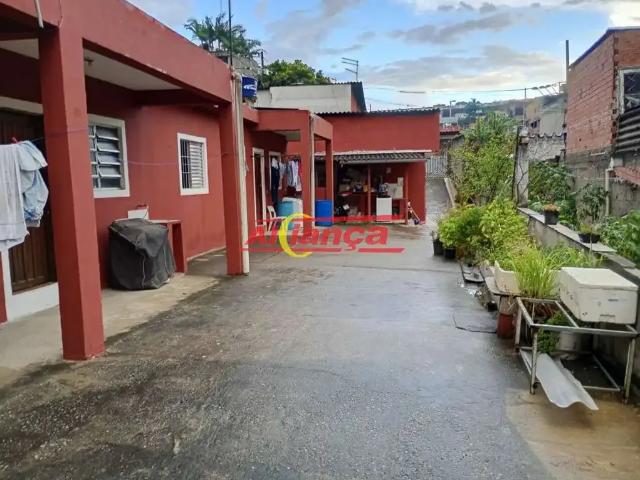 Casa / Sobrado para Venda em Guarulhos/SP Parque São Miguel 5 Quartos