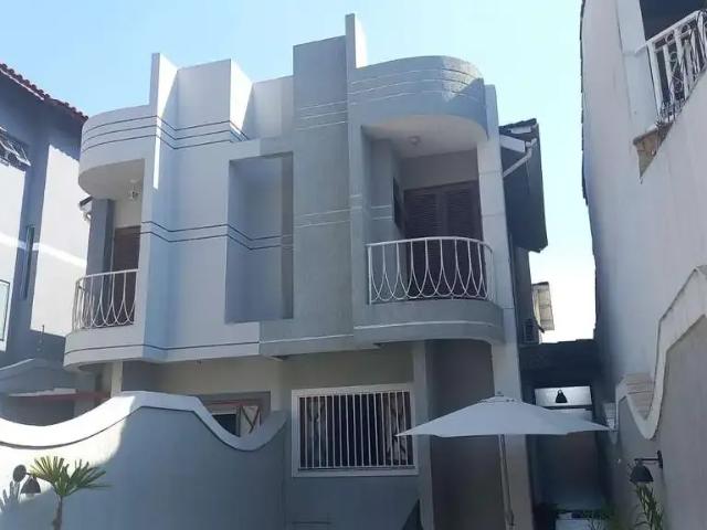 Casa / Sobrado para Venda em Guarulhos/SP Parque Renato Maia 3 Quartos