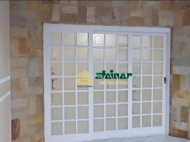 Casa / Sobrado para Venda em Guarulhos/SP Pimentas 2 Quartos