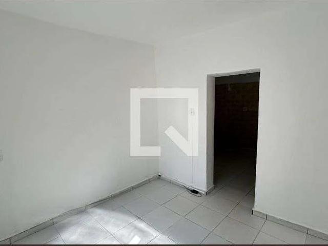 Casa / Sobrado para Venda em Guarulhos/SP Picanço 2 Quartos