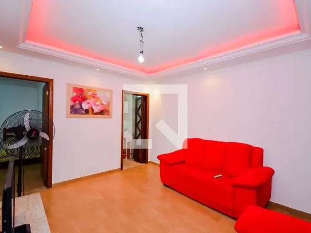 Casa / Sobrado para Venda em Guarulhos/SP Picanço 2 Quartos