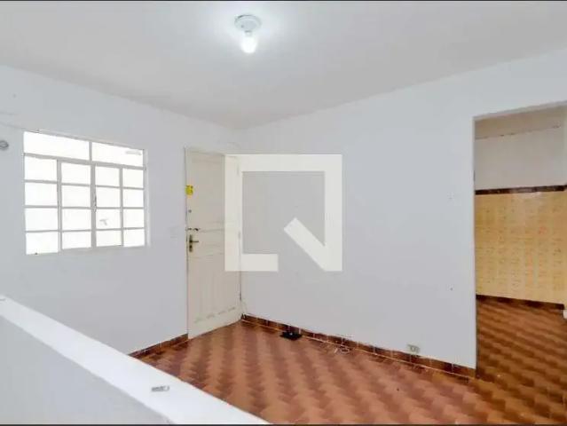 Casa / Sobrado para Venda em Guarulhos/SP Picanço 2 Quartos