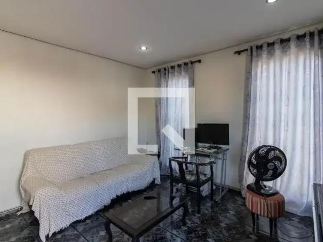Casa / Sobrado para Venda em Guarulhos/SP Picanço 2 Quartos