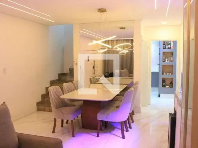Casa / Sobrado para Venda em Guarulhos/SP Picanço 3 Quartos
