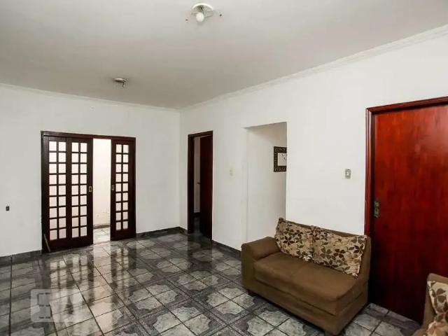Casa / Sobrado para Venda em Guarulhos/SP Picanço 3 Quartos