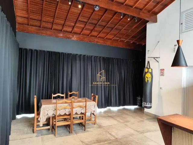 Casa / Sobrado para Venda em Guarulhos/SP Residencial e Comercial Guarulhos 4 Quartos