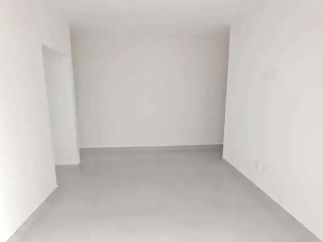 Casa / Sobrado para Venda em Hidrolândia/GO Jardim Garavelo Sul 2 Quartos
