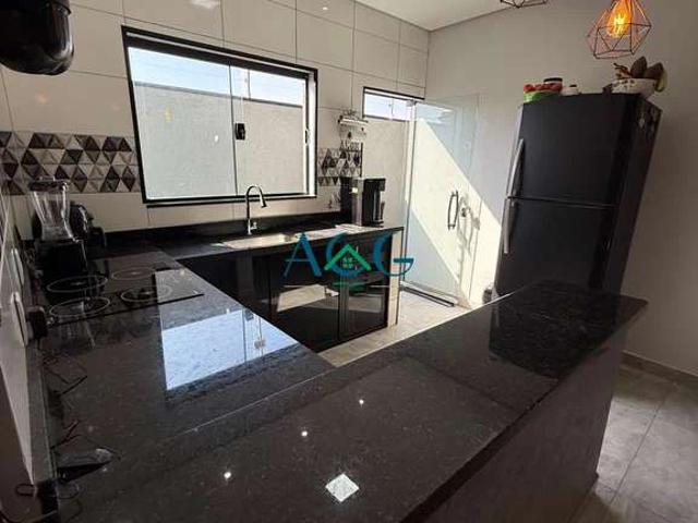 Casa / Sobrado para Venda em Hortolândia/SP Jardim Vila Verde 3 Quartos