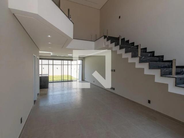 Casa / Sobrado para Venda em Hortolândia/SP Jardim Amanda I 3 Quartos