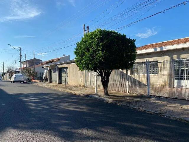Casa / Sobrado para Venda em Hortolândia/SP Vila Real 3 Quartos