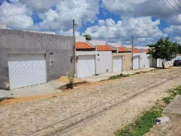 Casa / Sobrado para Venda em Horizonte/CE Vertente 2 Quartos