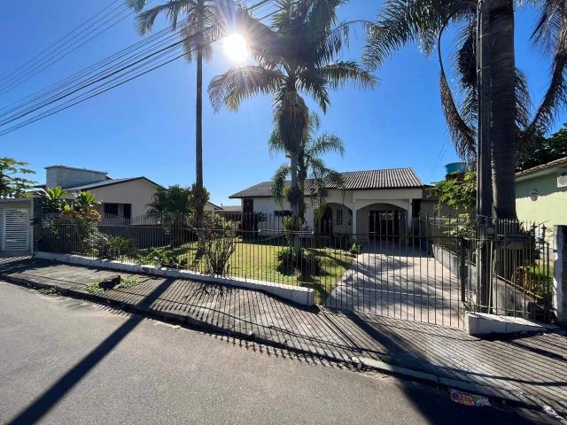Casa / Sobrado para Venda em Içara/SC Jaqueline 3 Quartos