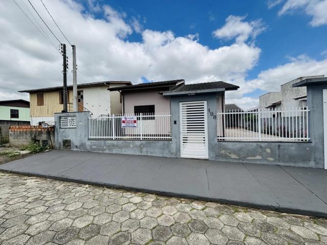 Casa / Sobrado para Venda em Içara/SC Jardim Elizabete 2 Quartos