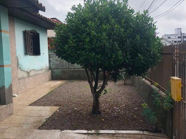 Casa / Sobrado para Venda em Içara/SC Primeiro De Maio 2 Quartos