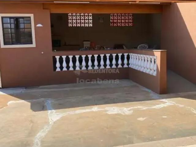 Casa / Sobrado para Venda em Icém/SP Centro 2 Quartos