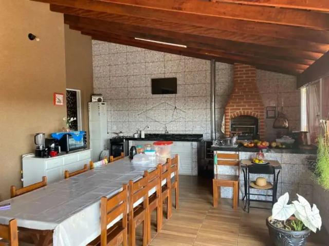 Casa / Sobrado para Venda em Iacanga/SP Zona Rural 3 Quartos