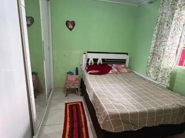 Casa / Sobrado para Venda em Iaras/SP CDHU 3 Quartos