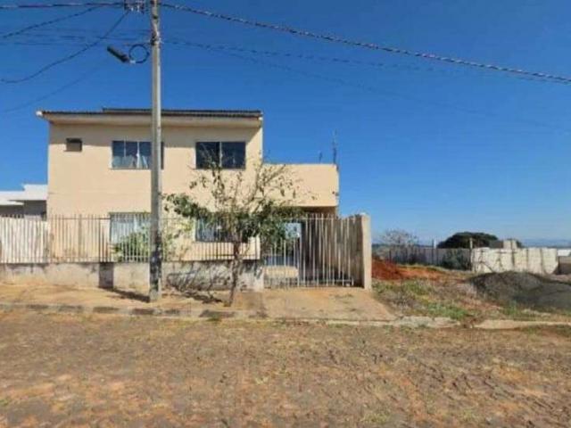 Casa / Sobrado para Venda em Ibaiti/PR Centro 4 Quartos