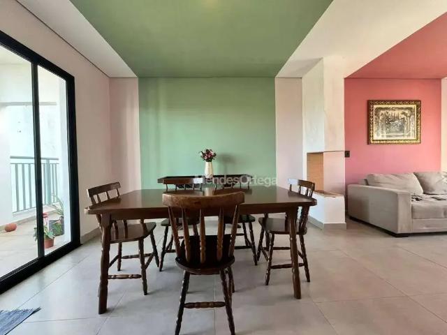 Casa / Sobrado para Venda em Ibiúna/SP Centro 3 Quartos