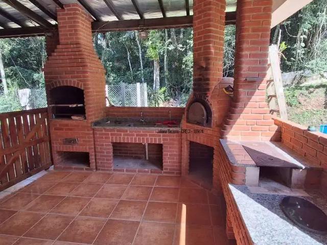 Casa / Sobrado para Venda em Ibiúna/SP Centro 3 Quartos