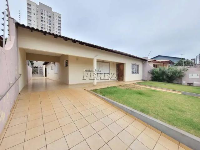 Casa / Sobrado para Venda em Ibiporã/PR Centro 3 Quartos