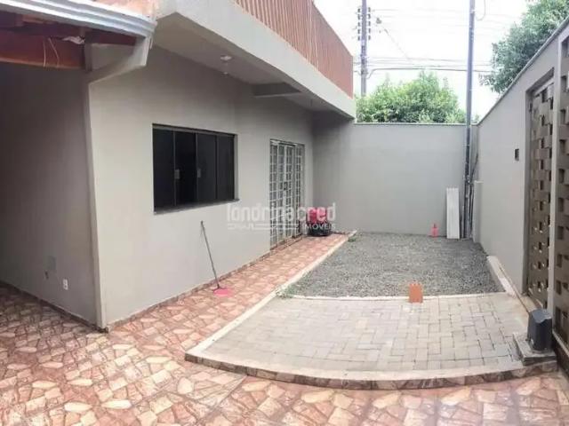 Casa / Sobrado para Venda em Ibiporã/PR Centro 3 Quartos