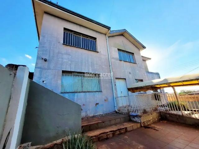 Casa / Sobrado para Venda em Ibiporã/PR Centro 7 Quartos
