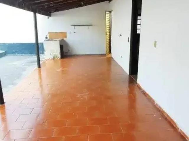 Casa / Sobrado para Venda em Ibirá/SP Centro 2 Quartos