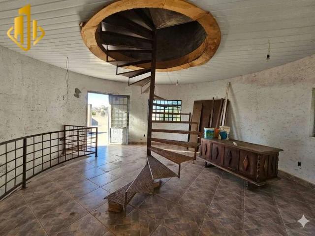 Casa / Sobrado para Venda em Igaraçu do Tietê/SP Centro 5 Quartos