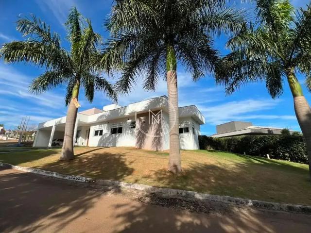 Casa / Sobrado para Venda em Igarapé/MG Condomínio Gran Royalle 3 Quartos