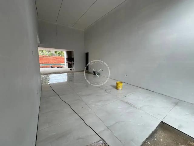 Casa / Sobrado para Venda em Igarapé/MG Condomínio Gran Royalle 4 Quartos