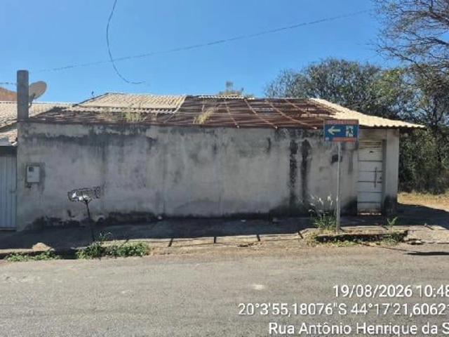 Casa / Sobrado para Venda em Igarapé/MG Industrial 2 Quartos