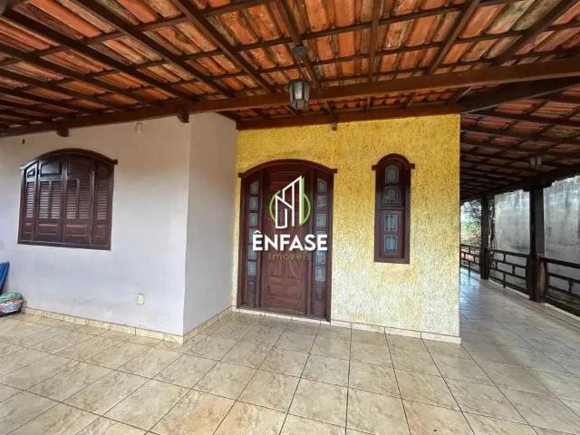 Casa / Sobrado para Venda em Igarapé/MG Santa Mônica 5 Quartos