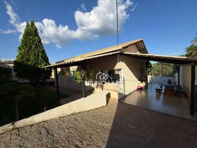 Casa / Sobrado para Venda em Igarapé/MG Pousada Del Rei 3 Quartos