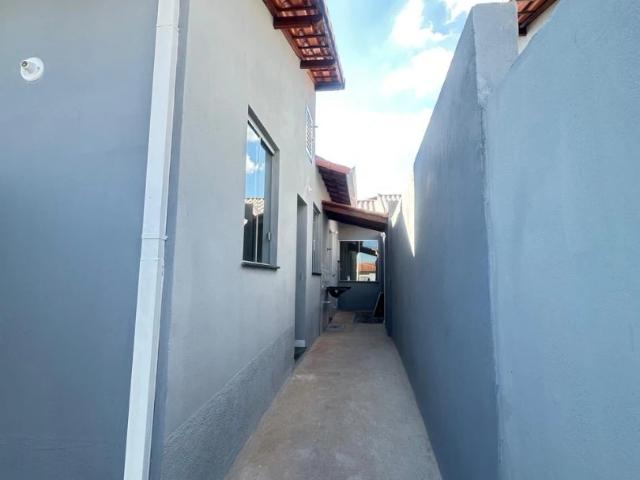 Casa / Sobrado para Venda em Igarapé/MG Resplendor 2 Quartos