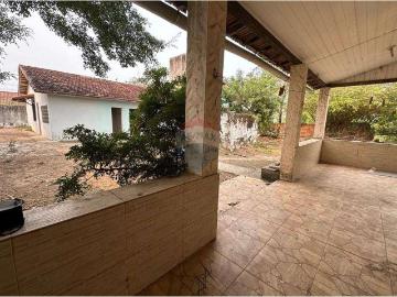 Casa / Sobrado para Venda em Iguaba Grande/RJ Centro 7 Quartos