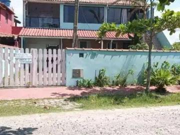 Casa / Sobrado para Venda em Iguape/SP Praia da Juréia 4 Quartos