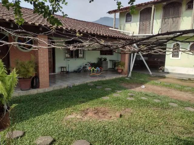 Casa / Sobrado para Venda em Ilhabela/SP Barra Velha 4 Quartos