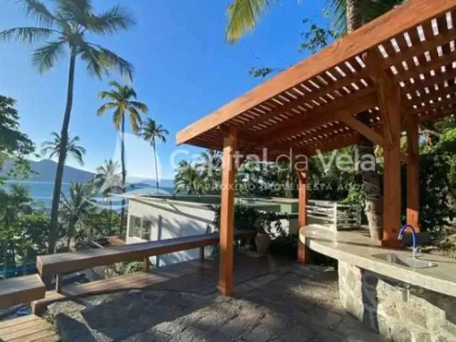 Casa / Sobrado para Venda em Ilhabela/SP Barreiros 5 Quartos