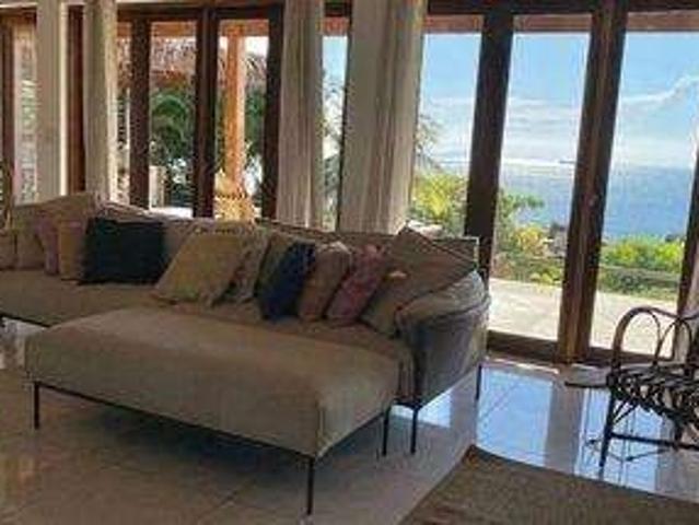 Casa / Sobrado para Venda em Ilhabela/SP Centro 4 Quartos