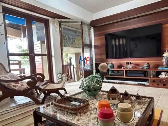 Casa / Sobrado para Venda em Ilhabela/SP Perequê 5 Quartos