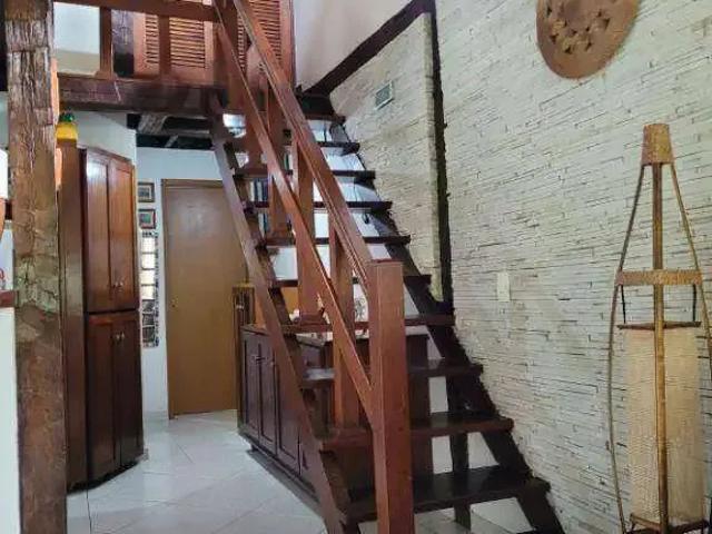 Casa / Sobrado para Venda em Ilhabela/SP Reino 5 Quartos