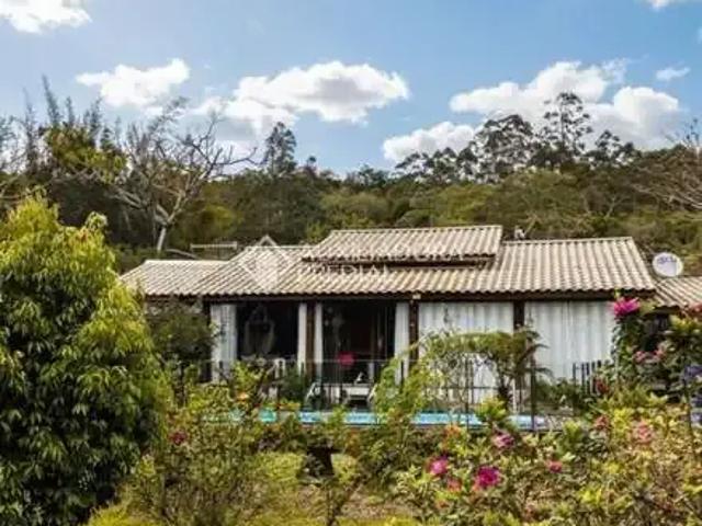 Casa / Sobrado para Venda em Imaruí/SC Zona Rural 4 Quartos