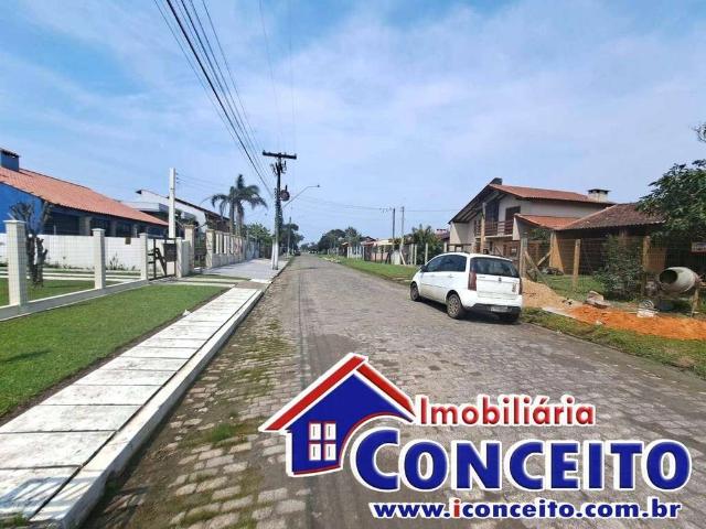 Casa / Sobrado para Venda em Imbé/RS Centro 2 Quartos