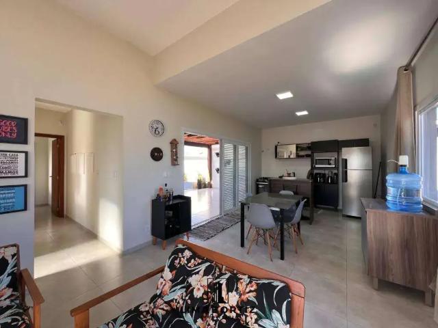 Casa / Sobrado para Venda em Imbé/RS Centro 2 Quartos