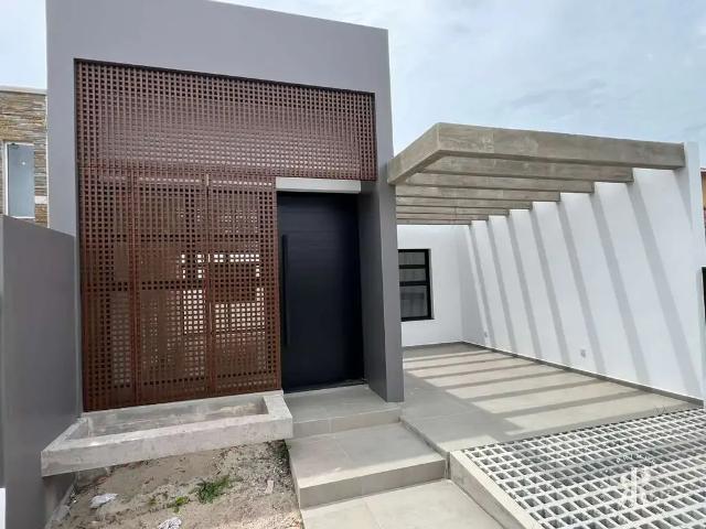 Casa / Sobrado para Venda em Imbé/RS Centro 3 Quartos