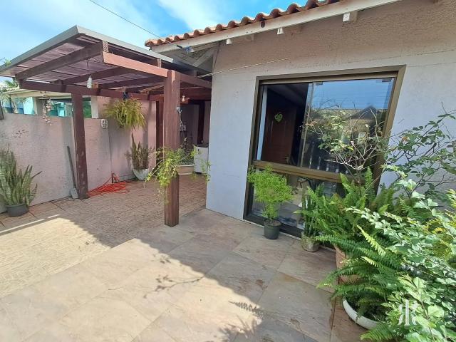 Casa / Sobrado para Venda em Imbé/RS Centro 3 Quartos