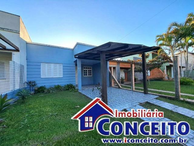 Casa / Sobrado para Venda em Imbé/RS Centro 3 Quartos