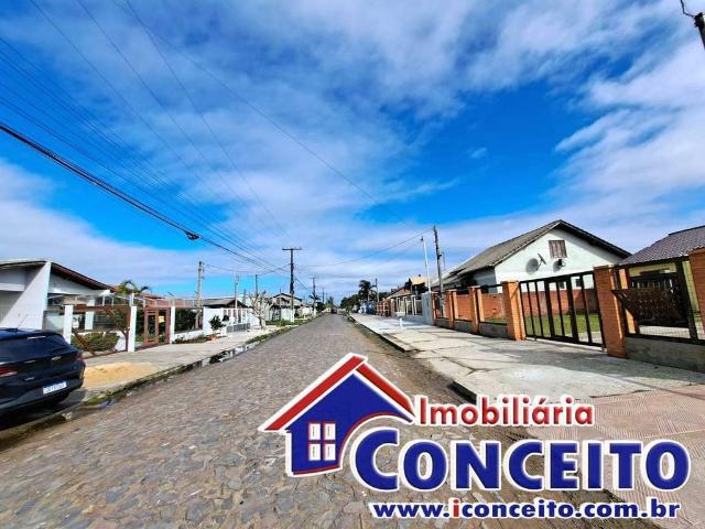 Casa / Sobrado para Venda em Imbé/RS Centro 3 Quartos